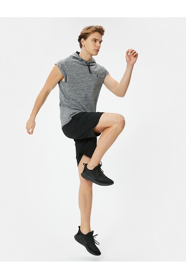Spor Şort Basic Beli Bağcıklı Cep Detaylı - 1