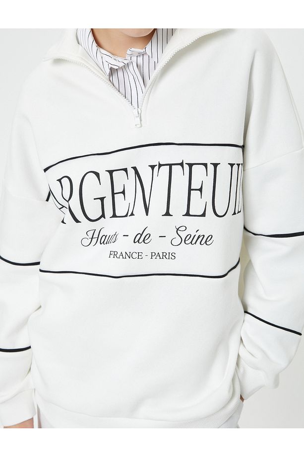 Oversize Sweatshirt Yarım Fermuarlı Dik Yaka Slogan Nakışlı - 5