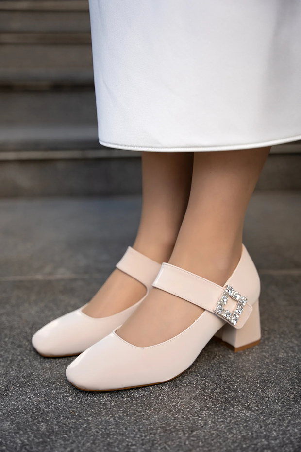 Wine Ecru Thick Heeled Velcro Stone Detailed Women's Heeled Shoes