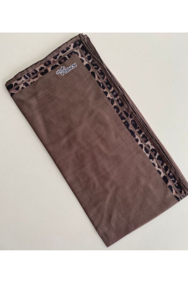 وشاح رقمي ناعم بنمط الفهد - 1