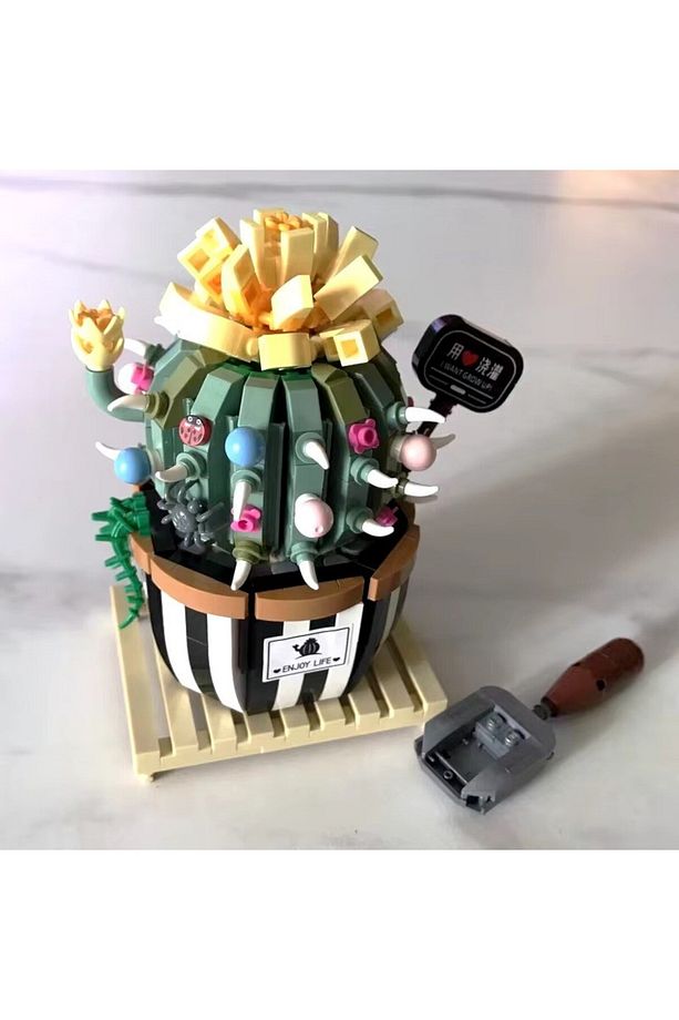Saksılı Kaktüs Dekoratif Koleksiyonluk Çiçek Yapım Seti Yapı Blokları Yapboz Puzzle 721 Parça - 4