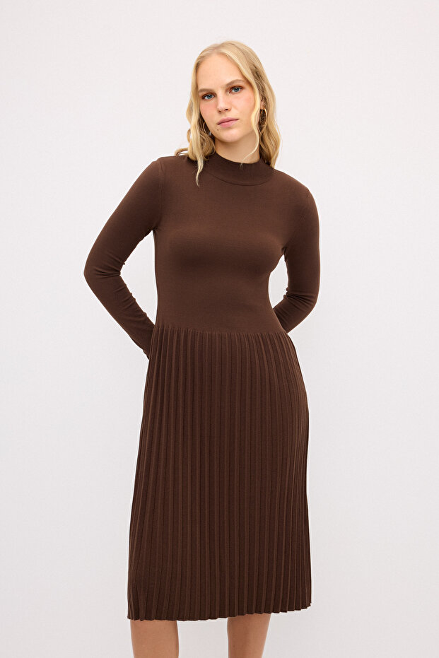 Pileli Triko Elbise - 7