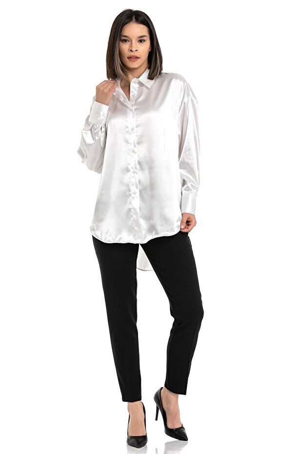 Dámská bílá saténová košile - 2