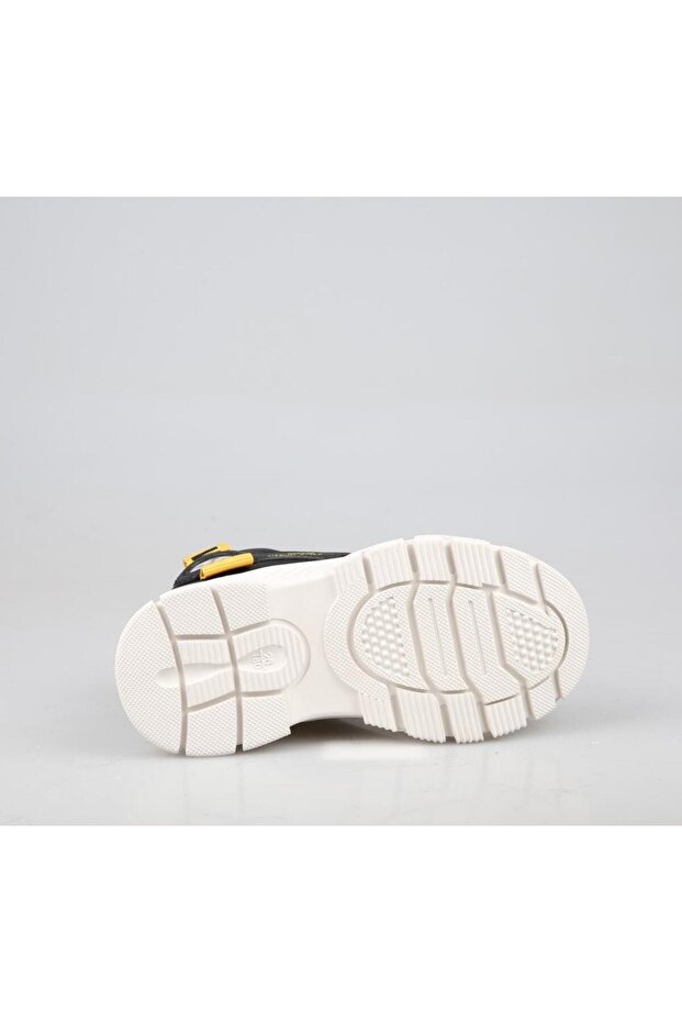 marcus Siyah Çocuk Bot - 3