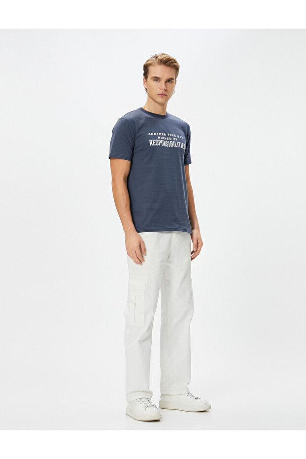 Slogan Printed T-Shirt Crew Neck Slim Fit Short Sleeve