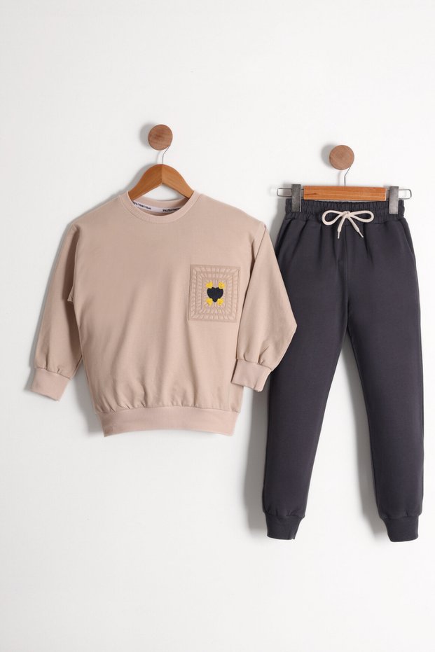 Girl's Seasonal Knitted Embroidery Detailed Set of 2