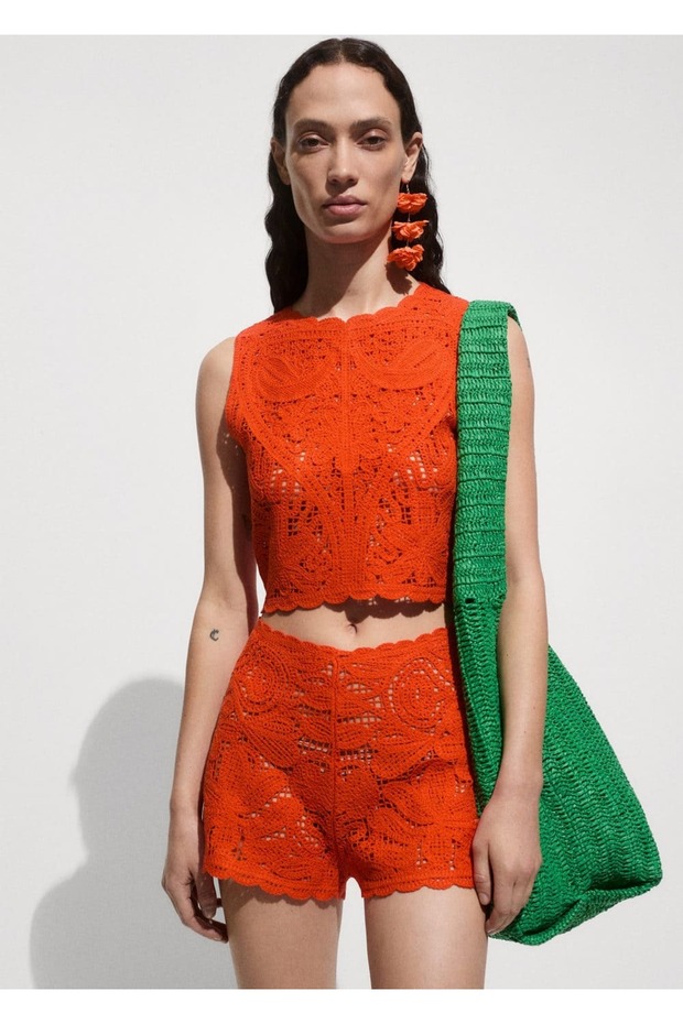 Kroşe çiçekli bluz - 1