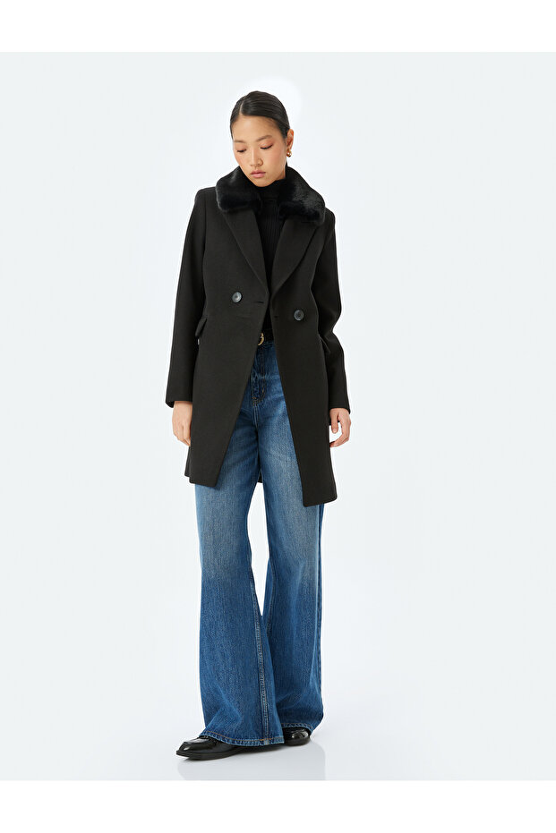 Detachable Faux Fur Collar Double Breasted Long Coat with Pockets and Buttons