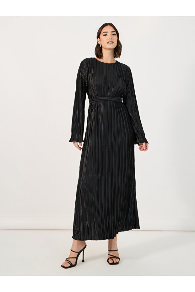 Self Tie Belt Plisse Shift Maxi Dress