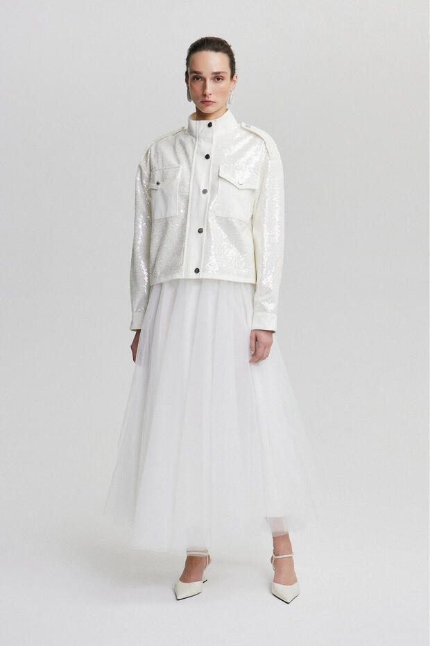 سترة قصيرة مطرزة بالترتر - 3