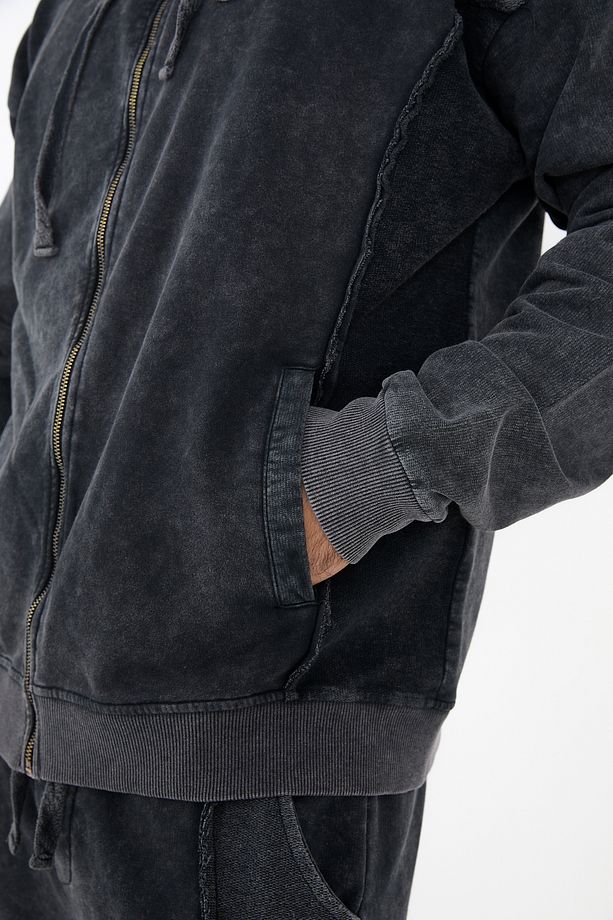 Piece Died And Acid Washed Zipper - 4