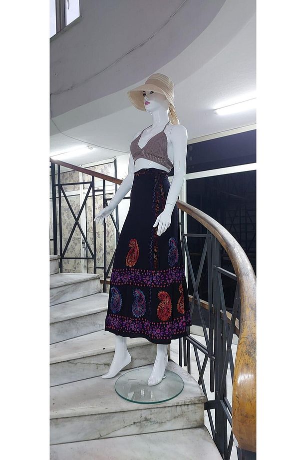 Hint Batik Çiçek Desenli ve İşlemeli Uzun Hint Anvelop Etek - 5