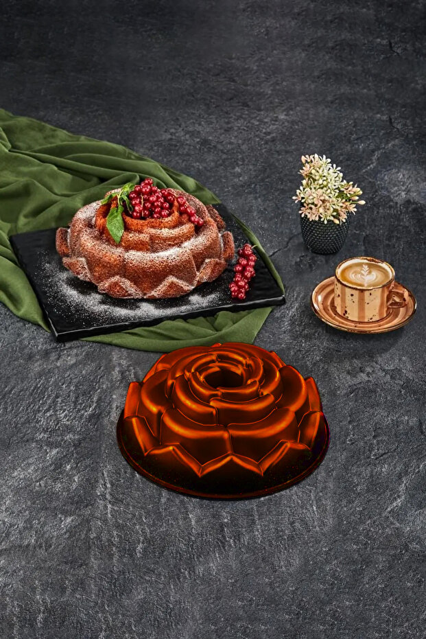 قالب كيك منقوش بالورد - 1