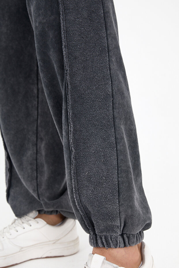 Piece Died And Acid Washed Jogger - 4