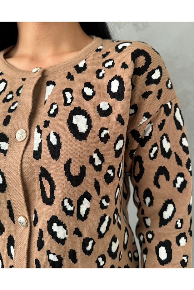 Leopard Patterned Buttoned Knitwear Cardigan - 3
