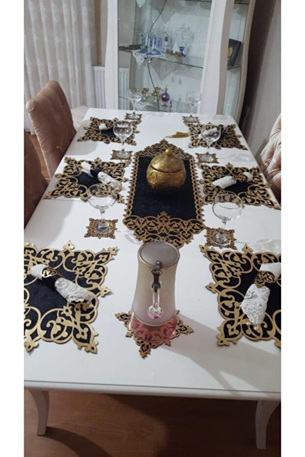 19 Place Setting - 1