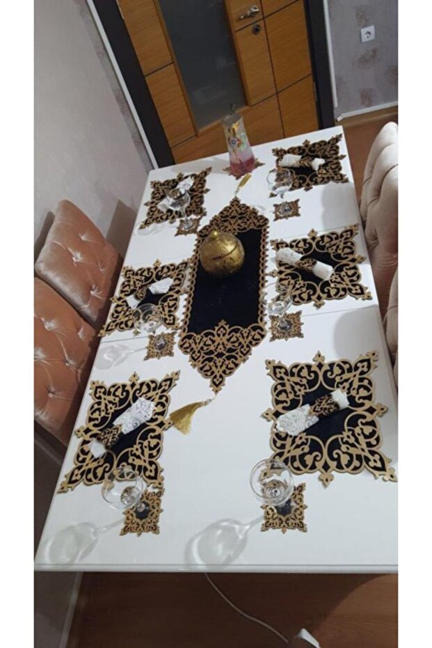 19 Place Setting - 2