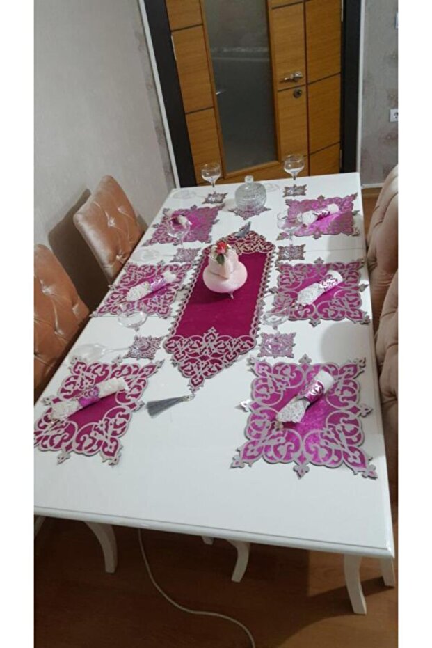 19 Piece Luxury American Service