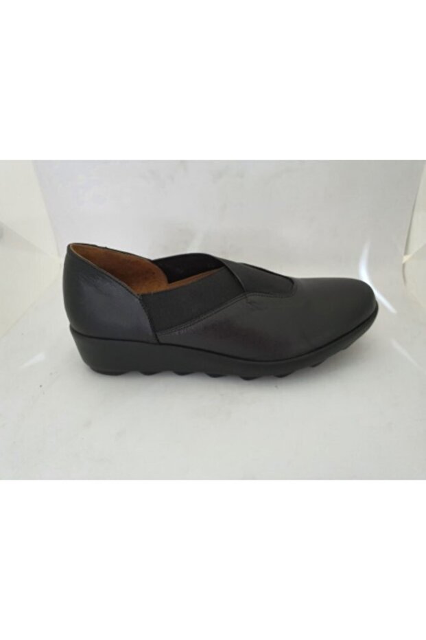 Women's Black Leather Orthopedic Shoes