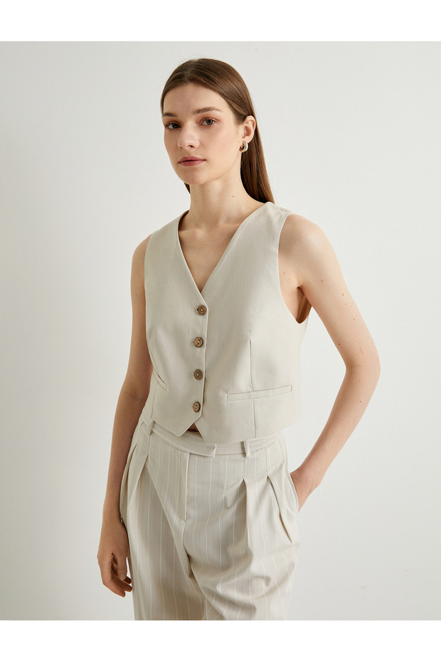 V-Neck Linen Blazer Vest - Buttoned and Fleto Pocket