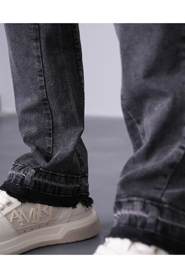 Regular Fit Flare Jean - 8