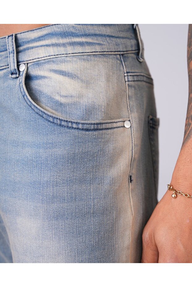 Regular Fit Flare Jean - 8