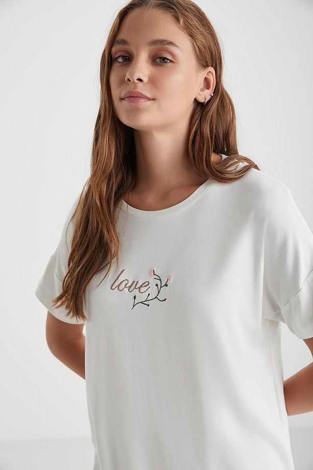 Yumuşak dokulu pijama takmı - 2