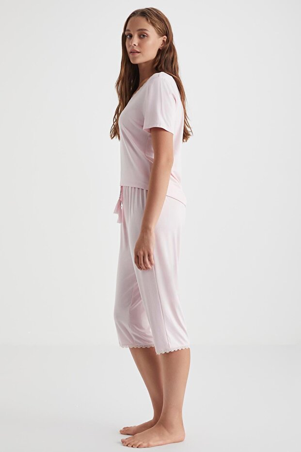 بدلة كابري ذات ملمس ناعم - 2