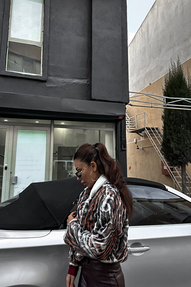 Peluş Leopar Kısa Ceket - 3