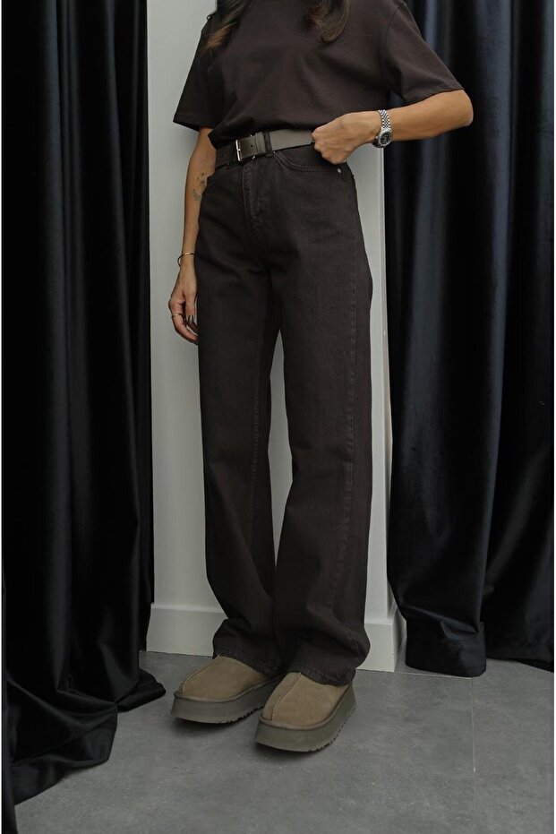 Keserűbarna Kuzmina Straight Jean - 2