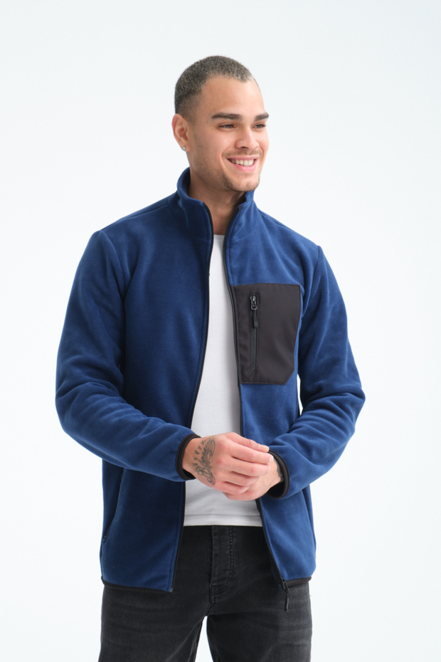Full Zippered 5 Pocket Men's Fleece Outdoor Jacket