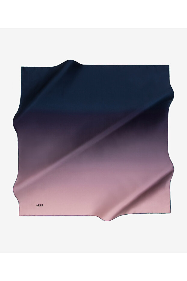 وشاح حريري منقوش مقاس 90x90 - 1