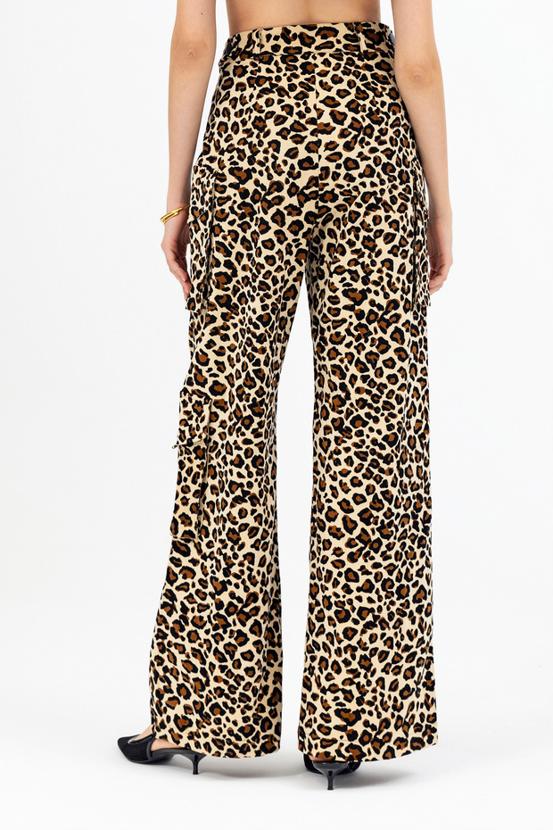 Dina Leopard Pants - 6