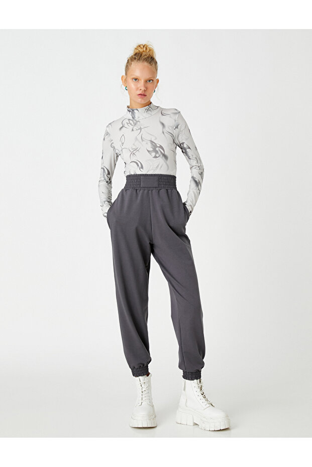 Jogger Sweatpants with Elastic Waist
