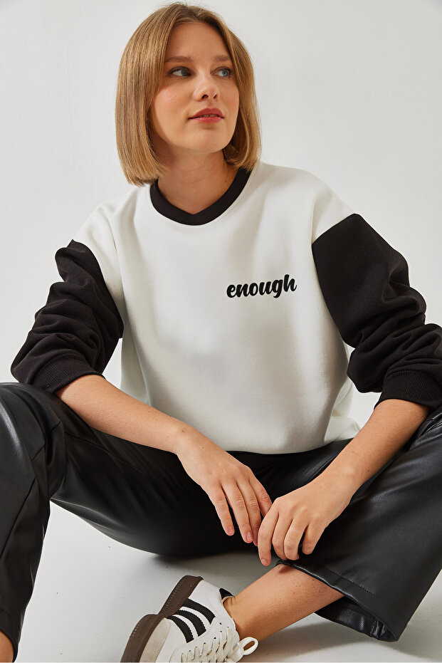 Women's White Black Printed Piecework Sweatshirt 60351255
