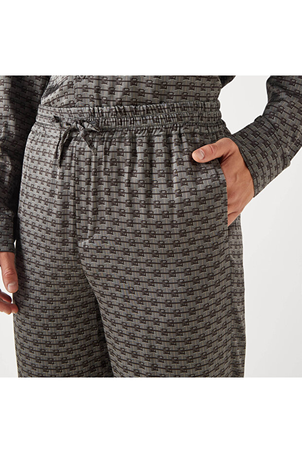 Emperor All-Over Print Pants with Drawstring Closure and Pockets - 4