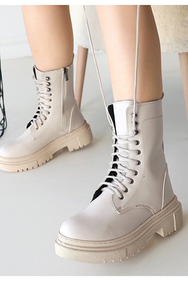 Caxa Beige Leather Laced Boots
