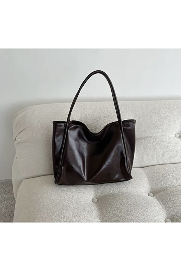 Women's Faux Leather Large Size Casual Handbag Black