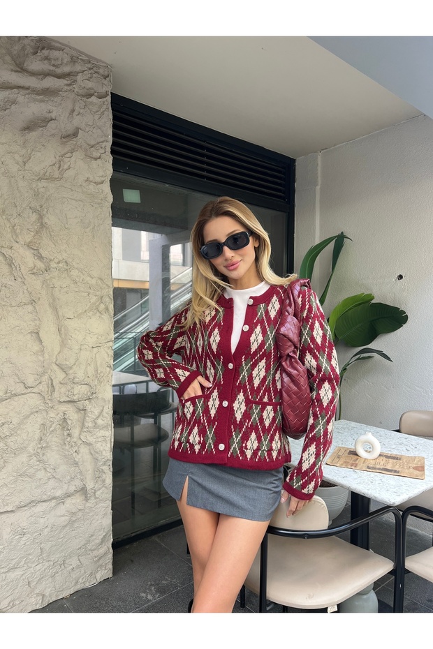 Burgundy Camel Green Diamond Patterned Pocket Sweater Cardigan