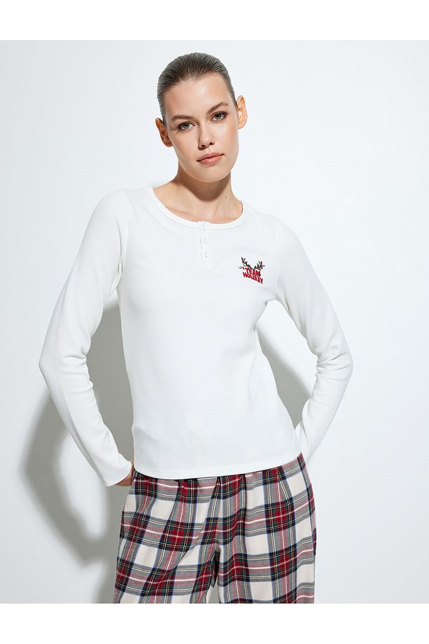 Yılbaşı Temalı Uzun Kollu Bisiklet Yaka Pamuklu Pijama Üstü - 3