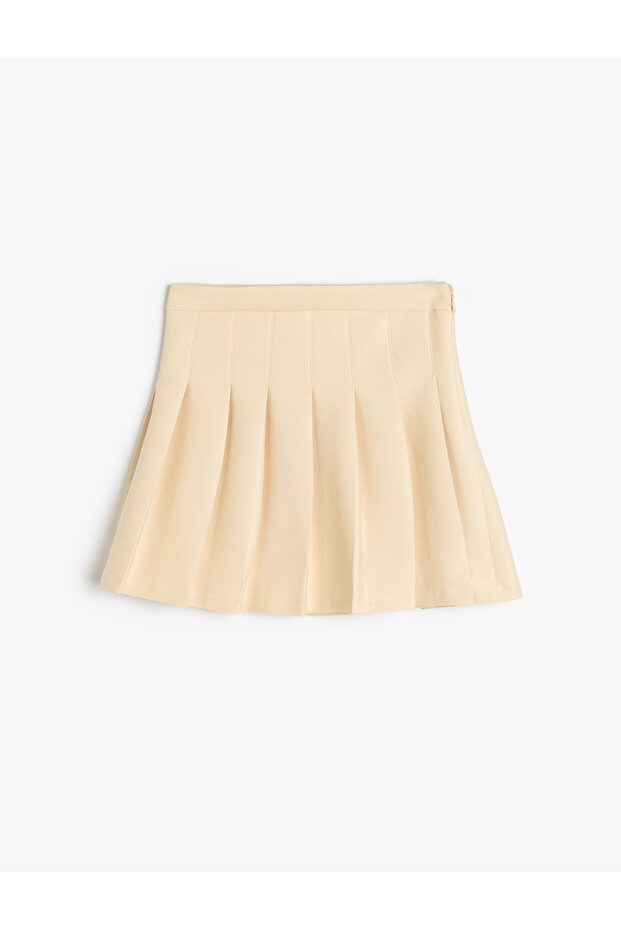 Basic Pleated Skirt with Zipper Detail