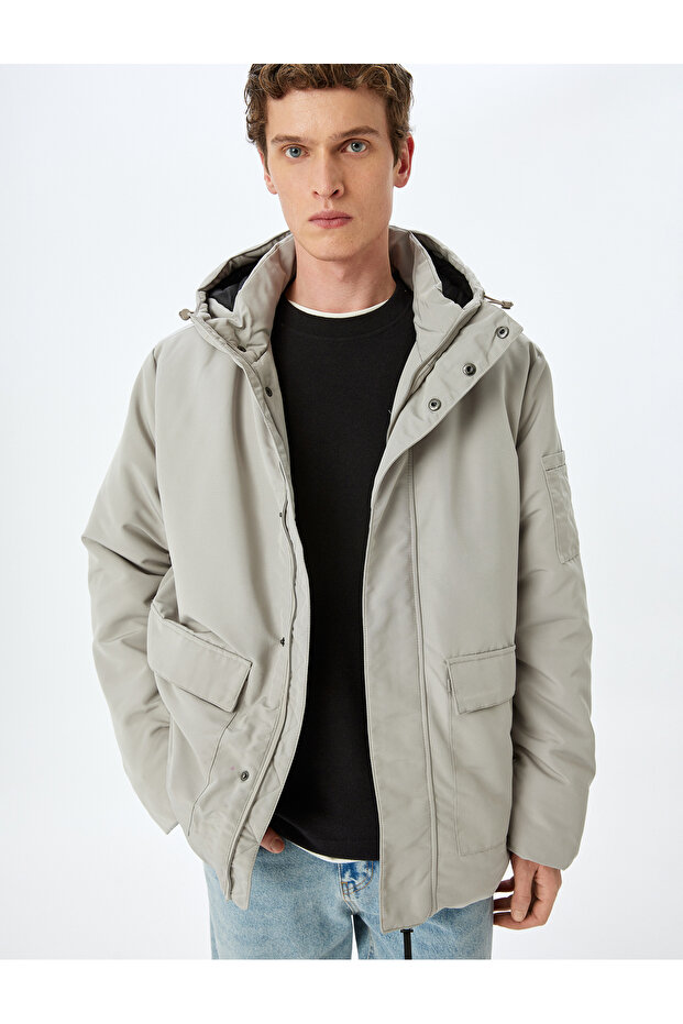 Zippered Slim Fit Hooded Coat