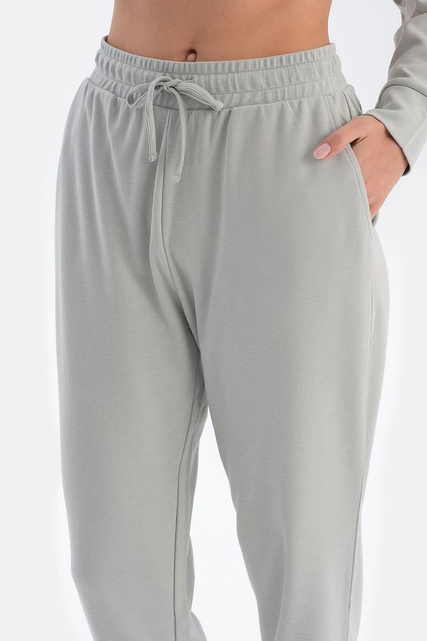Gri Bisiklet Yaka Jogger Paça Cellıant Pijama Takımı - 6