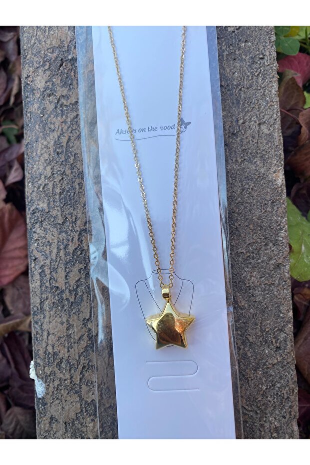 Women's Stainless Steel Gold Balloon Model Star Necklace