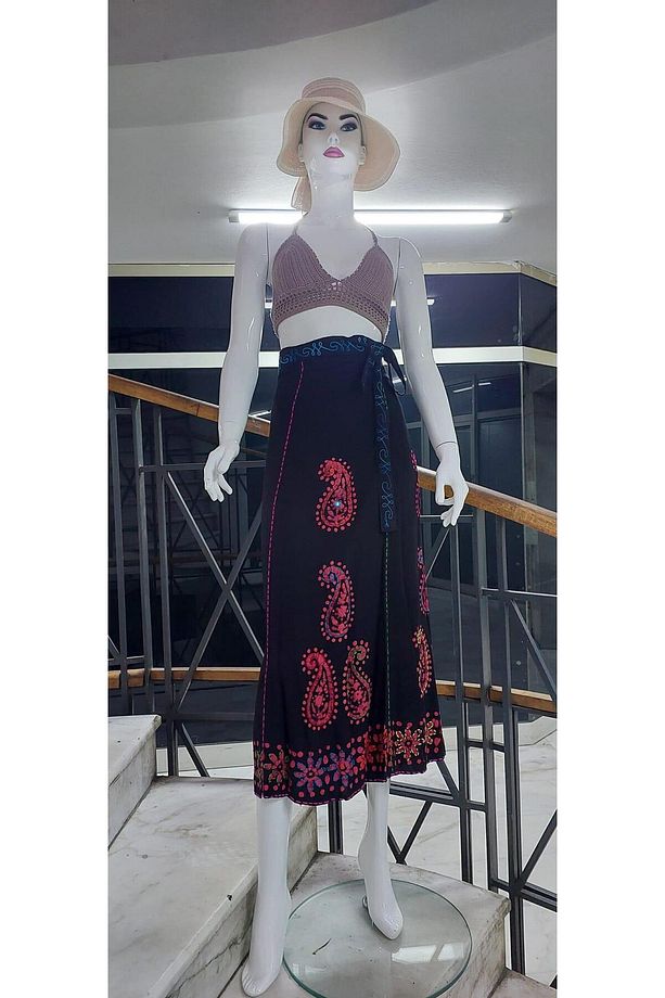 Hint Batik Çiçek Desenli ve İşlemeli Uzun Hint Anvelop Etek - 5