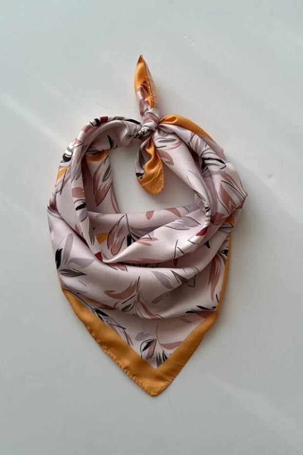 Desenli Fular Estacraft - 1