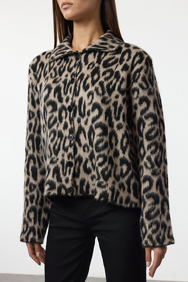 Kahverengi Leopar Desenli Polo Yaka Triko Hırka TWOAW25HI00360 - 4