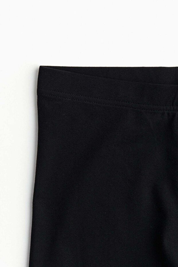 Cycling shorts