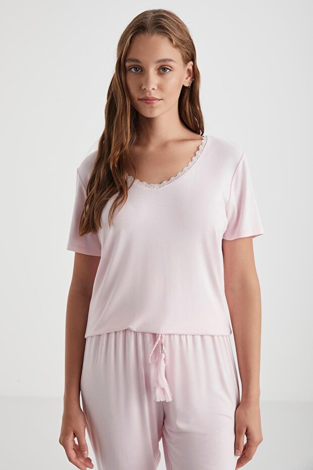 بدلة كابري ذات ملمس ناعم - 3