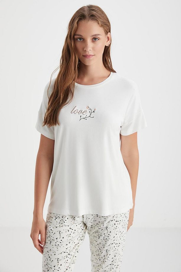 Yumuşak dokulu pijama takmı - 3